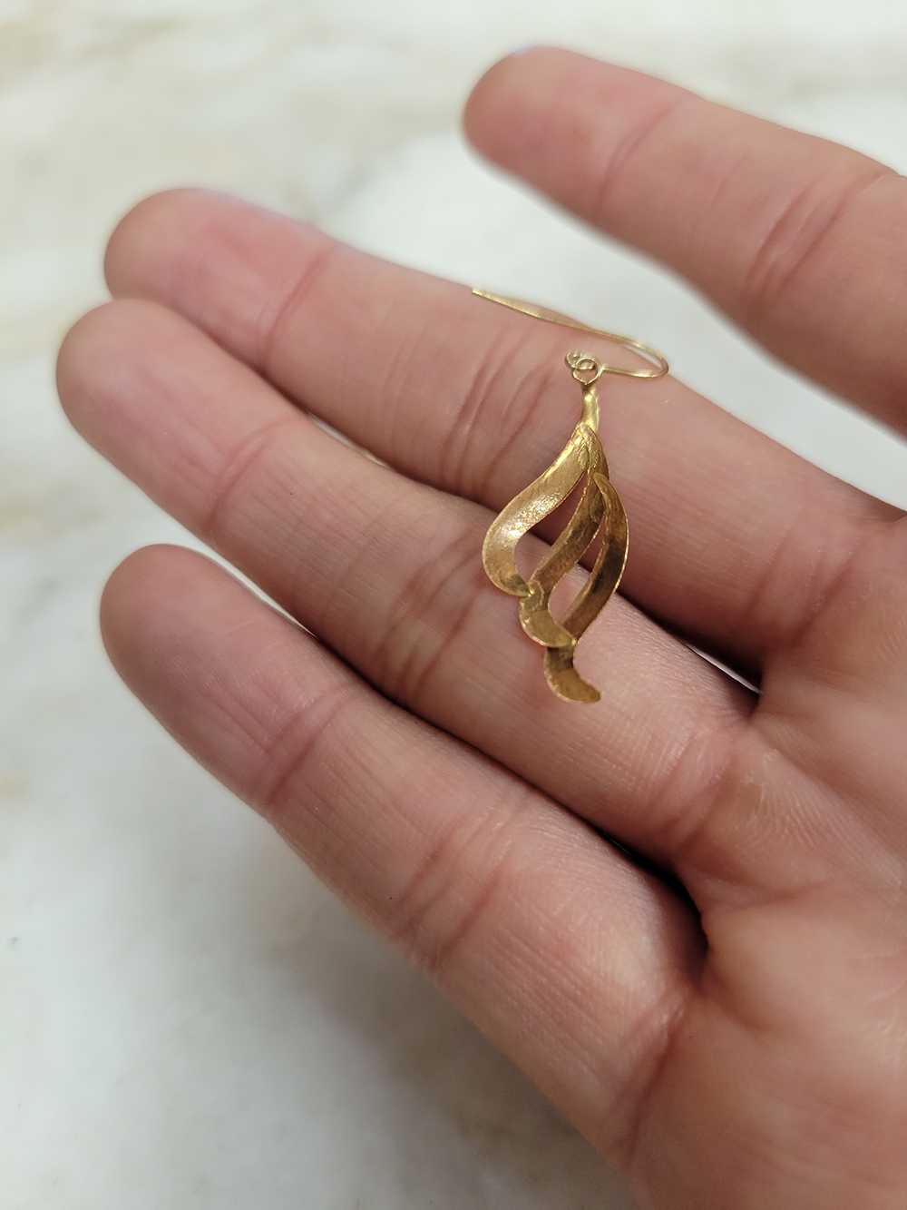 14kt Swirl Gold Dangle Womens EARRINGS Read Discription 0.7 Grams - Picture 6 of 14